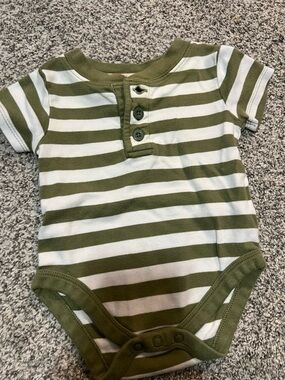 3 month bodysuits - scroll - all included